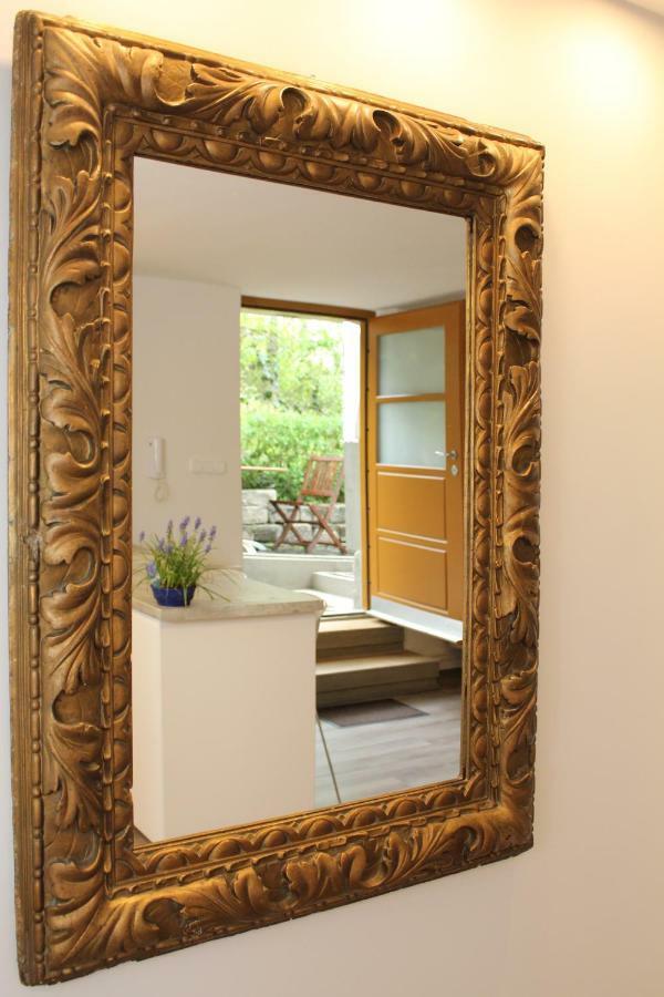 Budasmile Appartment At Buda Castle - Aircon & Free Parking Budapest Luaran gambar